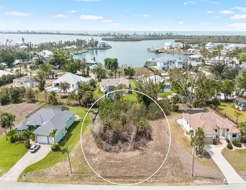 445 Spaniards Rd, Placida, FL 33946