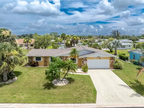 1690 Elinor Pl, Englewood, FL 34223
