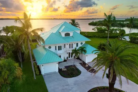 9781 Eagle Preserve Dr, Englewood, FL 34224