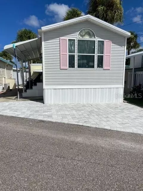 218 Bayo St, Englewood, FL 34223