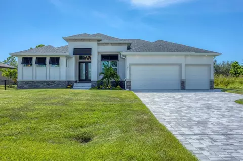 151 Brig Cir W, Placida, FL 33946