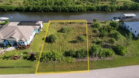 15076 Leipzig Cir, Port Charlotte, FL 33981