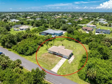 6175 Lomax St, Englewood, FL 34224