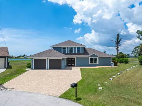 19 Pebble Beach Rd, Rotonda West, FL 33947