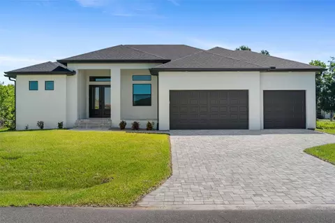 8125 Burwell Cir, Port Charlotte, FL 33981