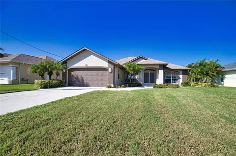 171 Medalist Rd, Rotonda West, FL 33947