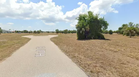 21 Hull Ct, Placida, FL 33946 photo 5