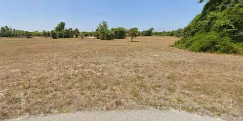 21 Hull Ct, Placida, FL 33946