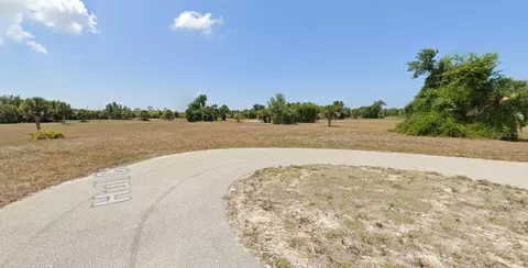 21 Hull Ct, Placida, FL 33946 photo 3