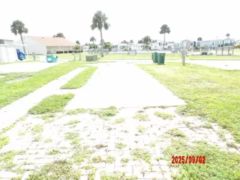 1475 Flamingo Dr #99, Englewood, FL 34224