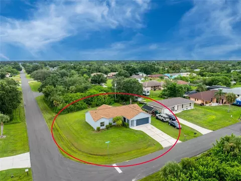6126 Cromwell St, Englewood, FL 34224