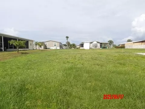 1346 Blue Heron Dr, Englewood, FL 34224