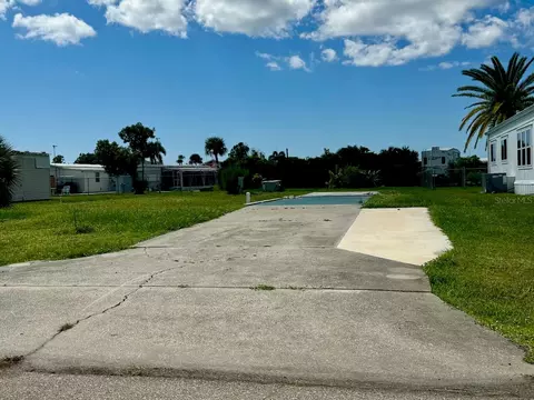 1574 Blue Heron Dr, Englewood, FL 34224