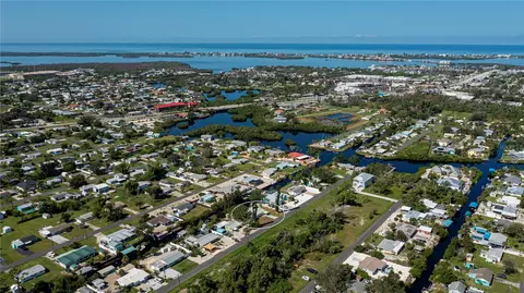 1157 North Ln, Englewood, FL 34224