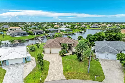 9446 Impala Cir, Port Charlotte, FL 33981