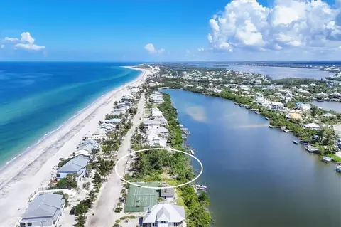 208 S Gulf Blvd, Placida, FL 33946
