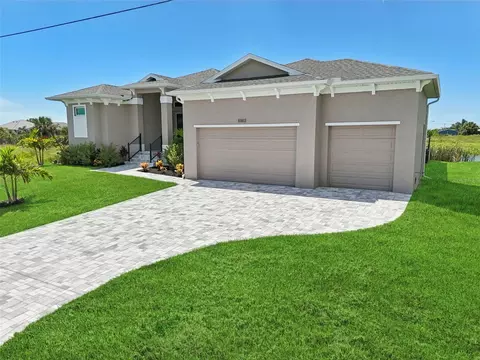 10812 Mcalester Cir, Port Charlotte, FL 33981