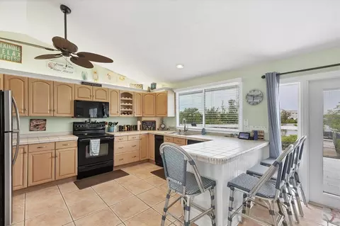 Kitchen - 261 Bocilla Dr, Placida, FL 33946 photo 1 of 4