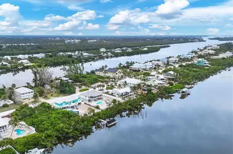 View/Area - 261 Bocilla Dr, Placida, FL 33946 photo 2 of 4