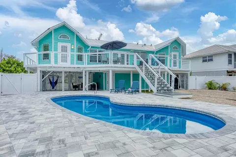 Exterior - 261 Bocilla Dr, Placida, FL 33946 photo 9 of 11