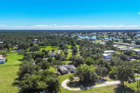 1135 Range Rd, Englewood, FL 34224