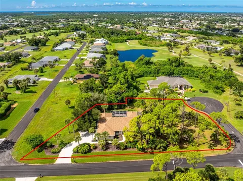 51 Par View Ter, Rotonda West, FL 33947