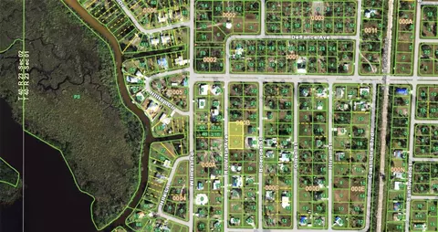304 Rio Vista Ave, Punta Gorda, FL 33982