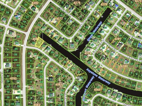 9864 Winnipeg St, Port Charlotte, FL 33981