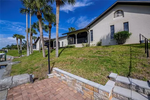 365 Englewood Isles Pkwy #3, Englewood, FL 34223