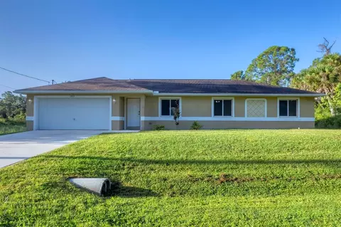 2415 Nowatney Ave, North Port, FL 34286