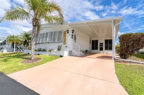 14 N Granada Plz, Englewood, FL 34223