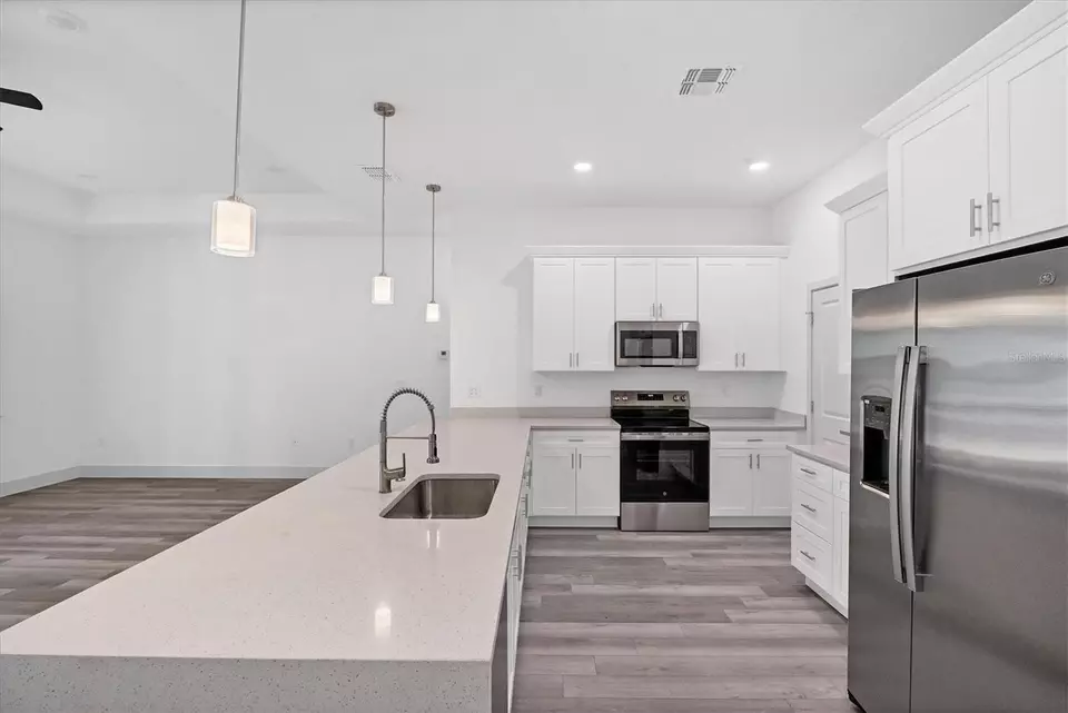 Kitchen - 19152 Addison Ave, Port Charlotte, FL 33954 photo 2 of 2