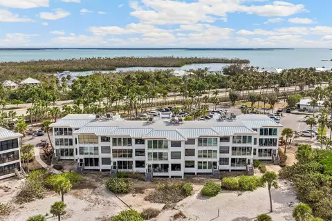 5000 Gasparilla Rd #104, Boca Grande, FL 33921
