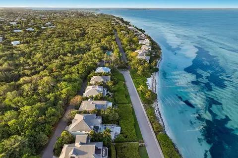 521 Buttonwood Bay Dr, Boca Grande, FL 33921
