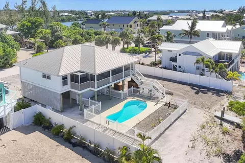 Exterior - 271 Bocilla Dr, Placida, FL 33946 photo 9 of 9