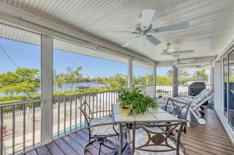 Exterior - 271 Bocilla Dr, Placida, FL 33946 photo 4 of 9