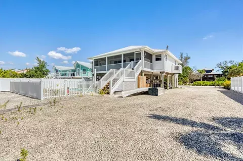 Exterior - 271 Bocilla Dr, Placida, FL 33946 photo 8 of 9