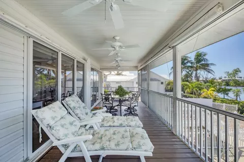 Exterior - 271 Bocilla Dr, Placida, FL 33946 photo 3 of 9