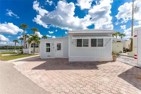 2295 N Beach Rd #409, Englewood, FL 34223