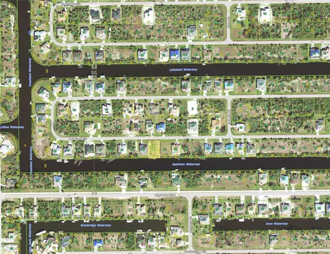 15376 Lakeland Cir, Port Charlotte, FL 33981