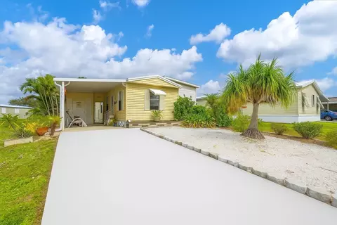 7474 Danvers Cir, Port Charlotte, FL 33981