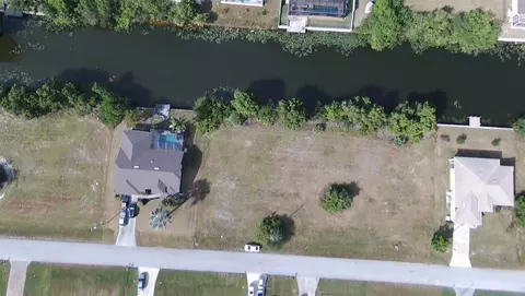 617 NW 14th St, Cape Coral, FL 33993