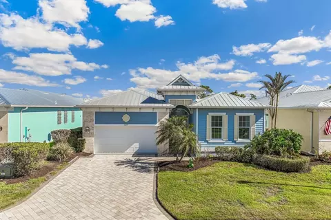 10399 Coquina Ct, Placida, FL 33946