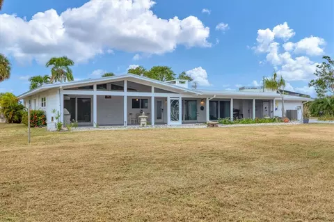 Exterior - 45 Cape Haze Dr, Placida, FL 33946 photo 10 of 11