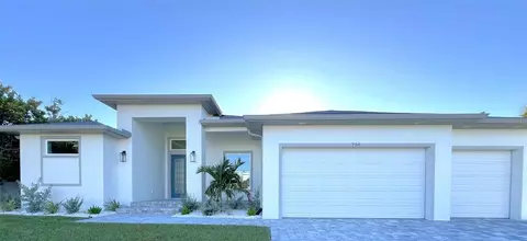 750 Rotonda Cir, Rotonda West, FL 33947
