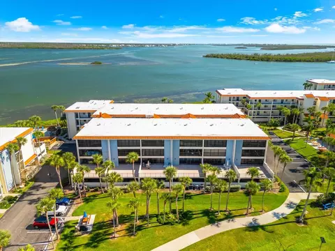 1551 Beach Rd #207, Englewood, FL 34223