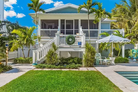 271 Gilchrist Ave, Boca Grande, FL 33921