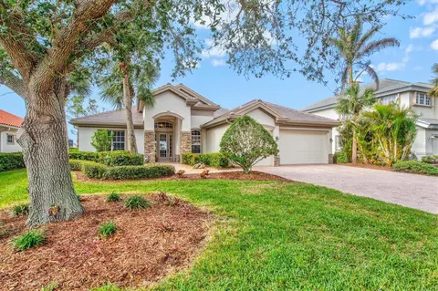 14026 Royal Pointe Dr, Port Charlotte, FL 33953