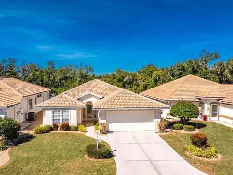8460 Gateway Ct, Englewood, FL 34224