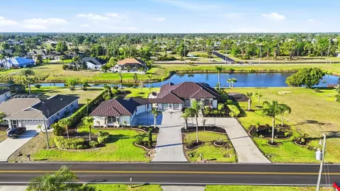 646 Boundary Blvd, Rotonda West, FL 33947
